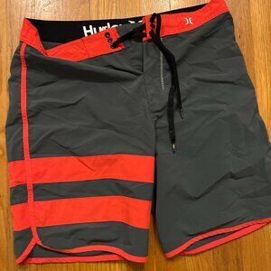 Hurley board shorts swim shorts size 31 gray red stretch